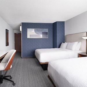 Queen Room Hearing Accesible